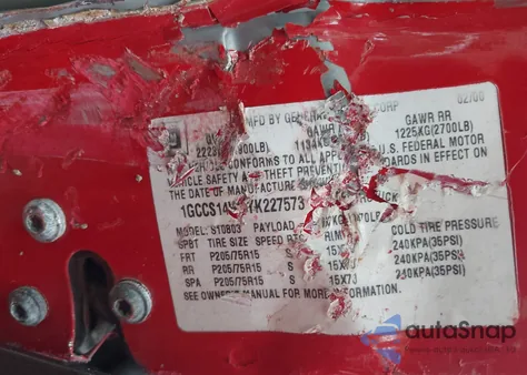 2000 Chevrolet S-10 Ls z USA, uszkodzony, nr VIN 1GCCS14W2YK227573